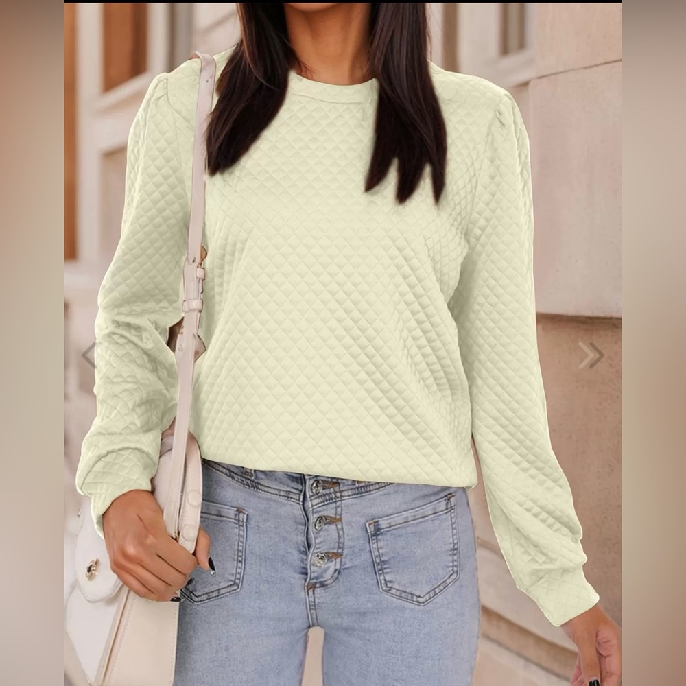 Round Neck Puff Long Sleeve Sweatshirt